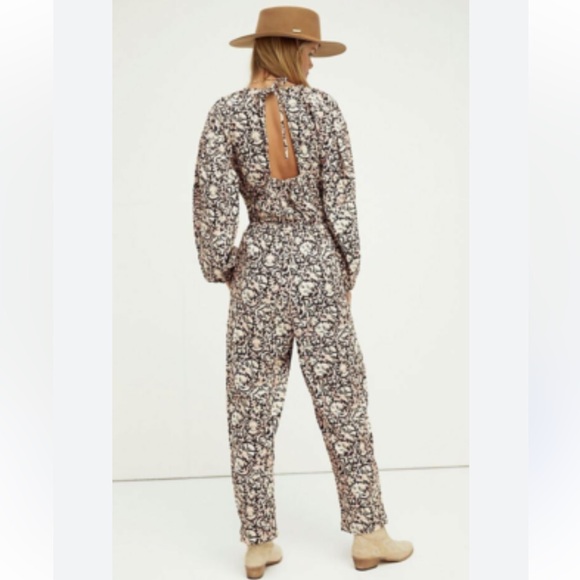 Free People Black and Cream Floral Jumpsuit coveralls I got a feeling - Picture 14 of 15
